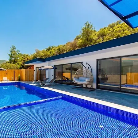 Light River Villa